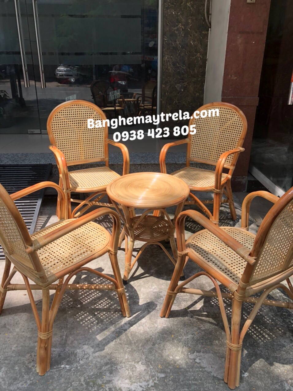 Ghế mây tự nhiên mắt cáo có tay